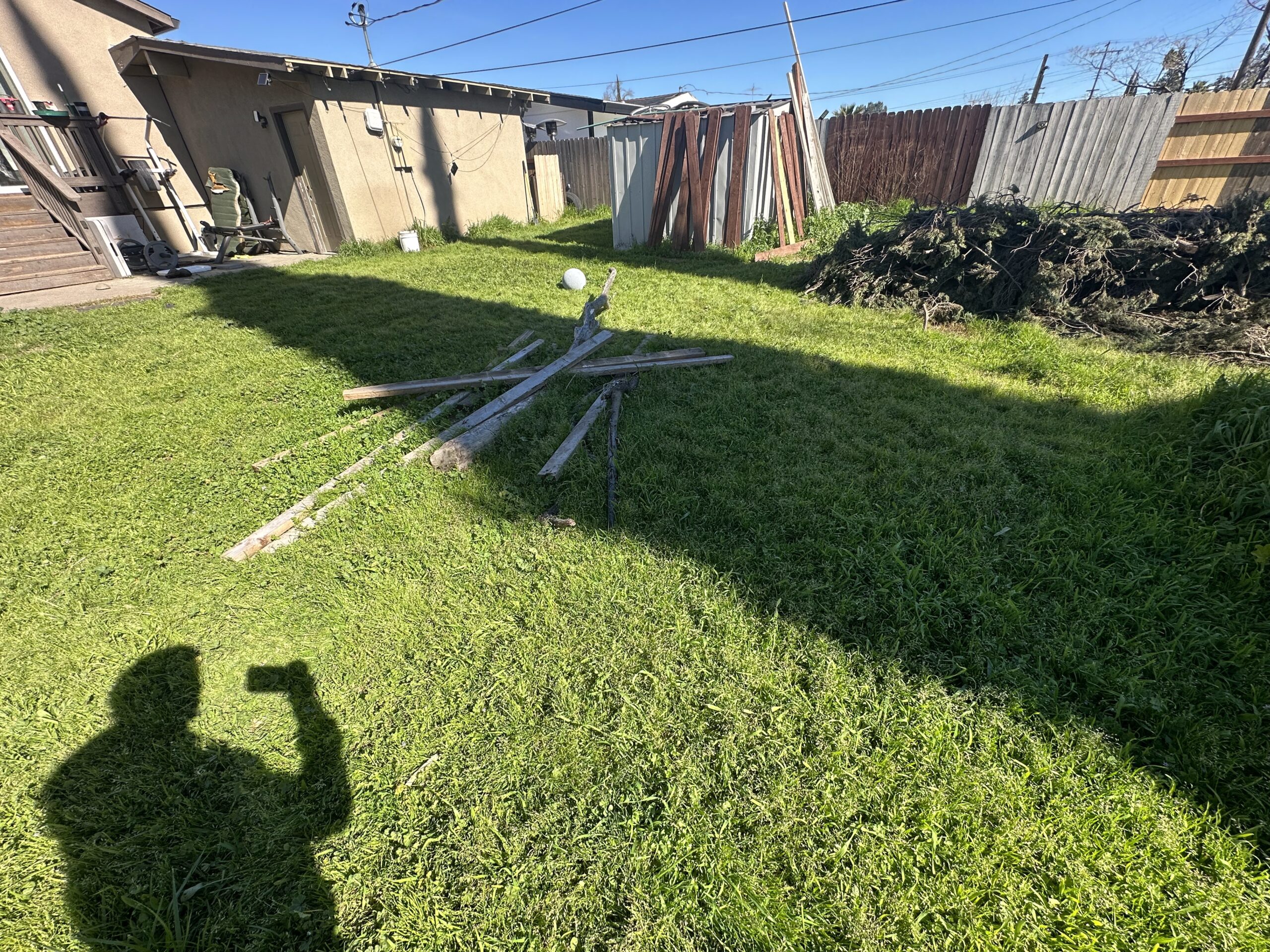Yard Waste Removal in Sacramento – Superstar Junk Removal Yard Waste Removal in Sacramento – Superstar Junk Removal